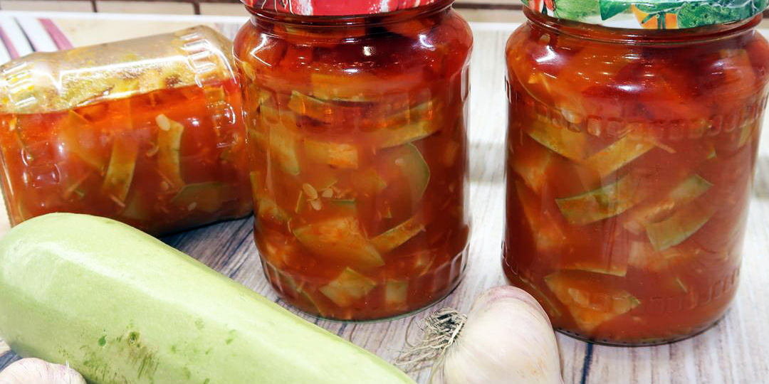 Кабачки на зиму с томатной пастой и чесноком
