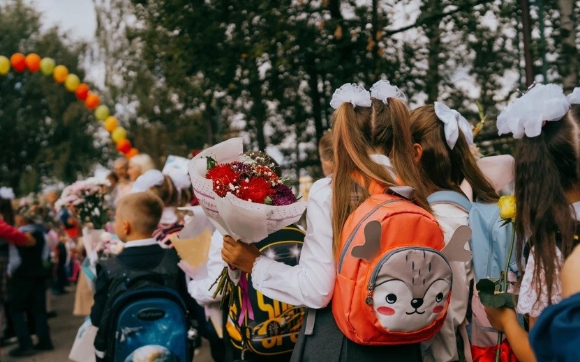    Опрос IZHLIFE: ижевчане одобряют школьную форму, но хотят, чтобы она была удобной