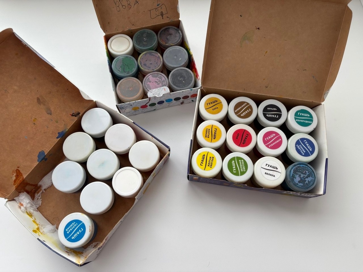 Из трёх наборов гуаши полноценный вышел только один