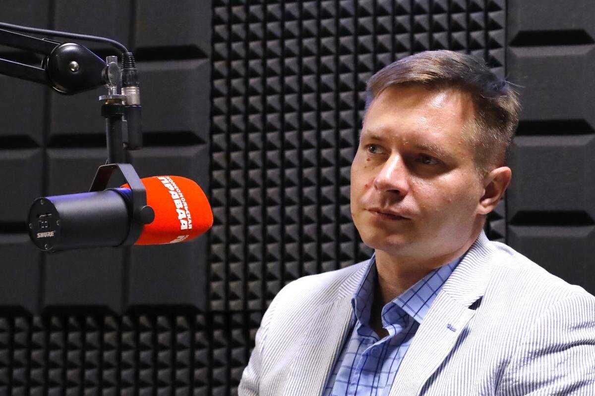    С официальным утверждением на должность Авралева поздравили в министерстве международных связей НО