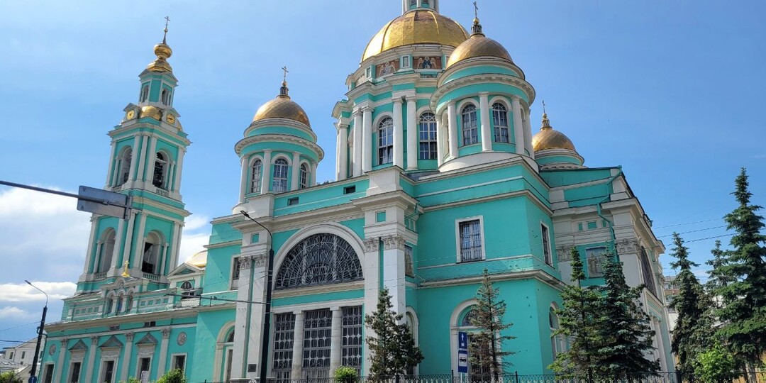 Один из красивейших храмов Москвы и всей России. Посетить всем!