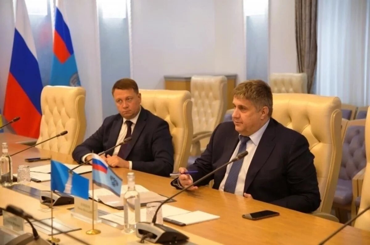    Губернатор обсудил с главой Росавтодора ремонт ульяновских трасс и мостов