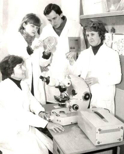 Н.А. Ляпунова, Н.В. Шилова, И.В. Гарькавцев, Т.Г. Цветкова. Лаборатория общей цитогенетики, 1987 г.