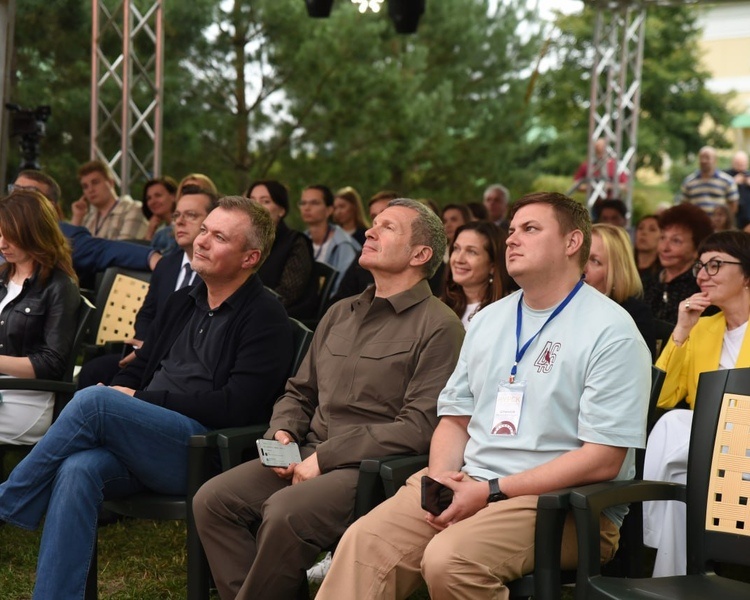     В Курской области прошёл VI медиафорум «Герои, меняющие время»