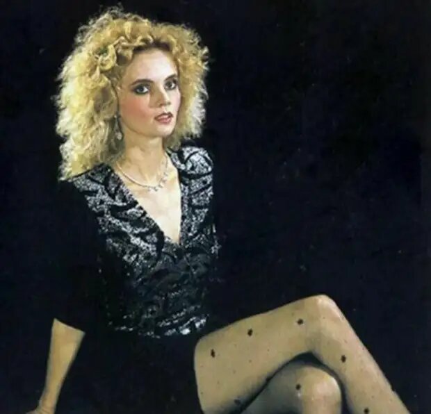 Марина с юных лет выступала на сцене