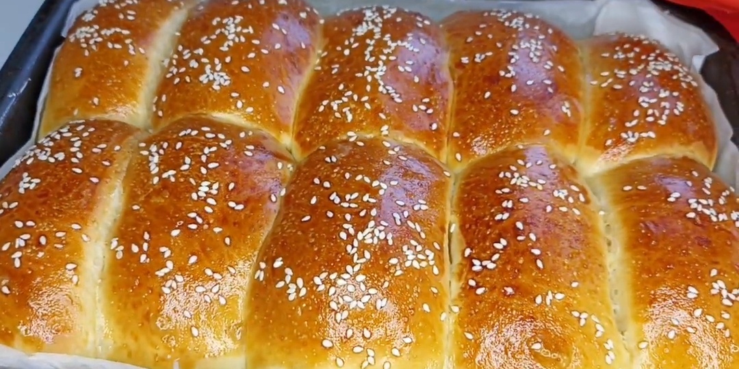 Сдобные булочки с повидлом в духовке🥐