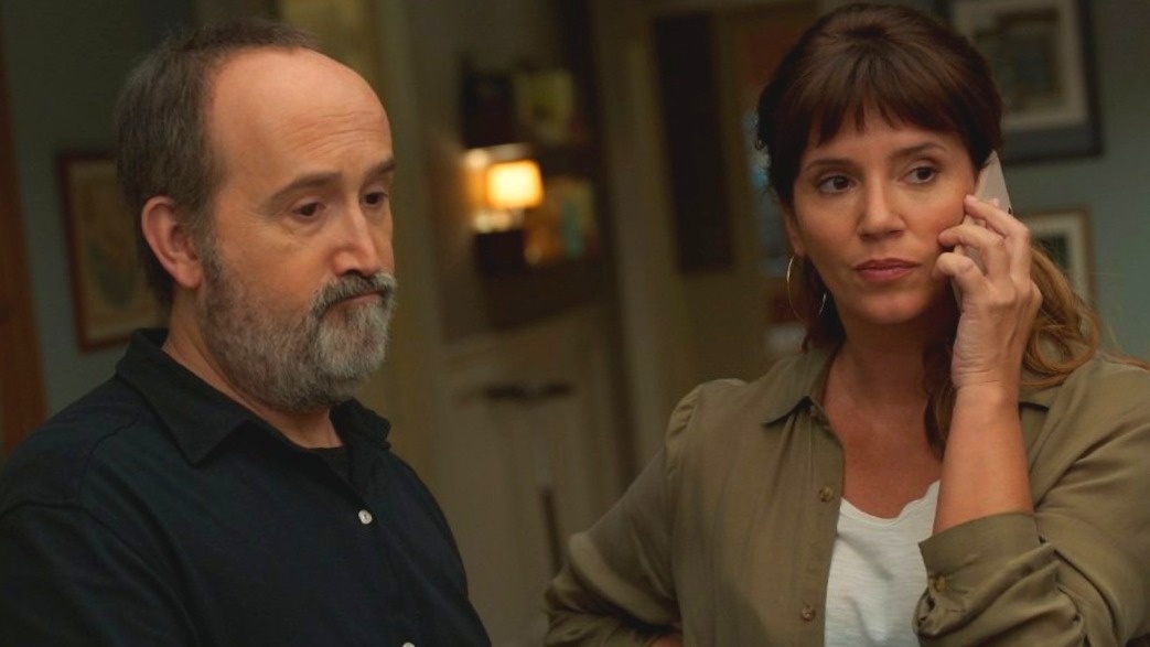 кадр из фильма "Соседи сверху"