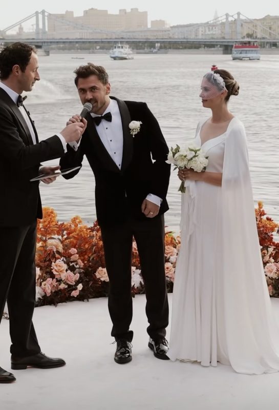    Кадр из видео