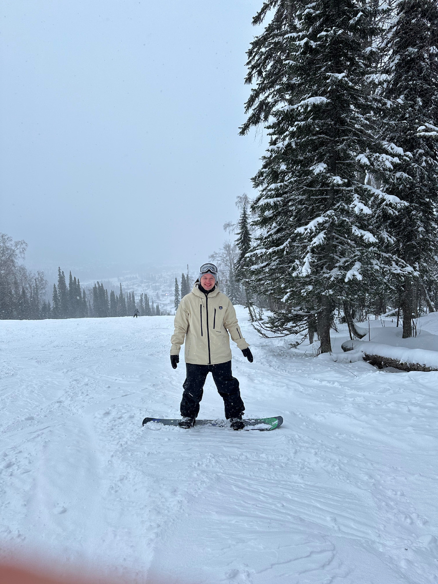 Сноубордист в геше 