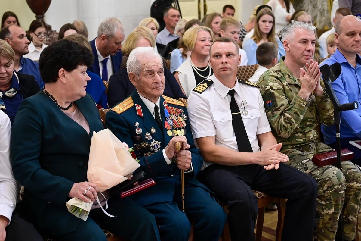 Листайте вправо, чтобы увидеть больше изображений