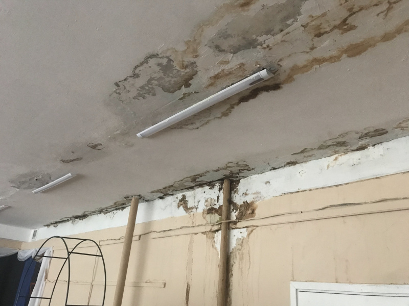    Школа в деревне Карелии разваливается накануне Дня знанийЮрий Васильев / ВК