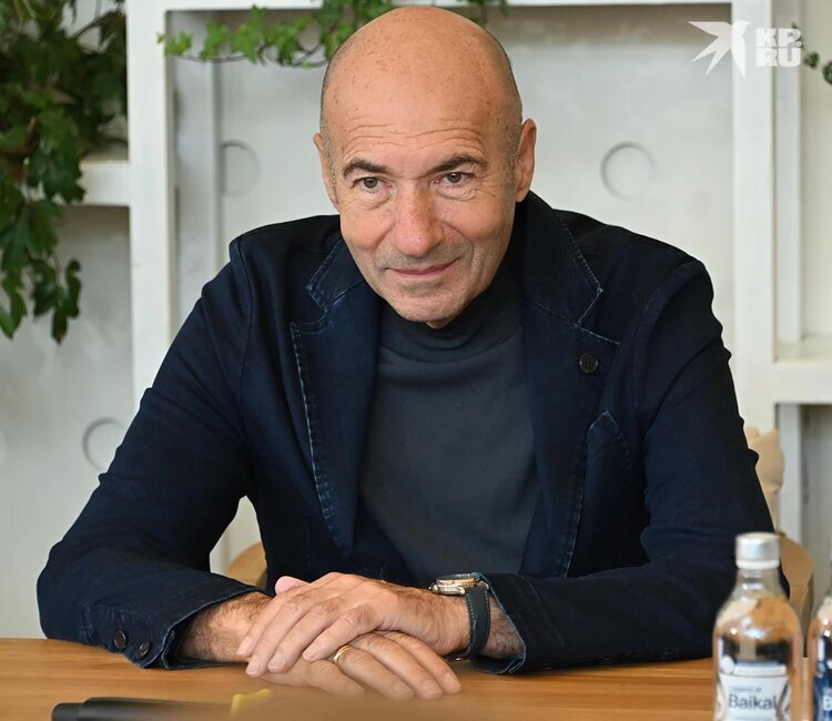    Композитор Игорь Крутой