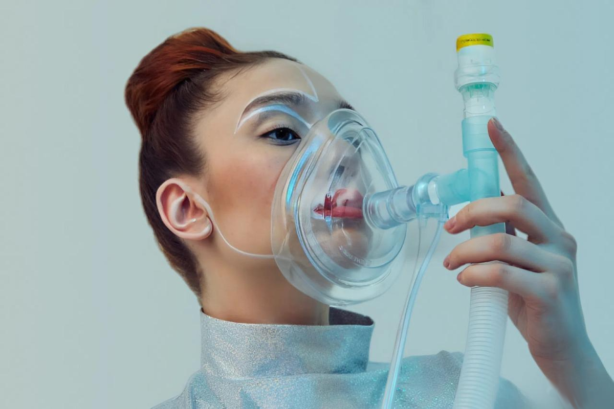 ИМЕЮТСЯ ПРОТИВОПОКАЗАНИЯ, НЕОБХОДИМА КОНСУЛЬТАЦИЯ СПЕЦИАЛИСТА