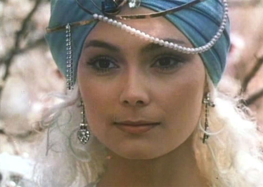 Лариса Белогурова в фильме "И ещё одна ночь Шахерезады..." (1984). Фото из открытого источника