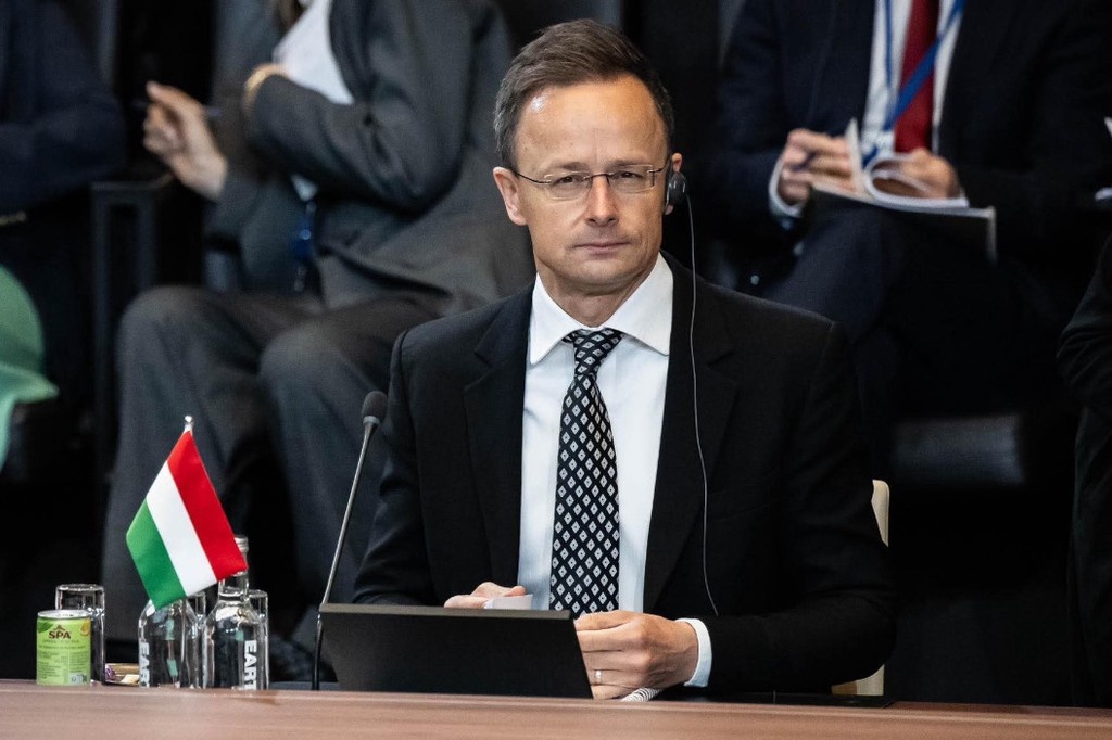    Фото © Facebook (признан экстремистской организацией и запрещён на территории Российской Федерации) / Szijjártó Péter