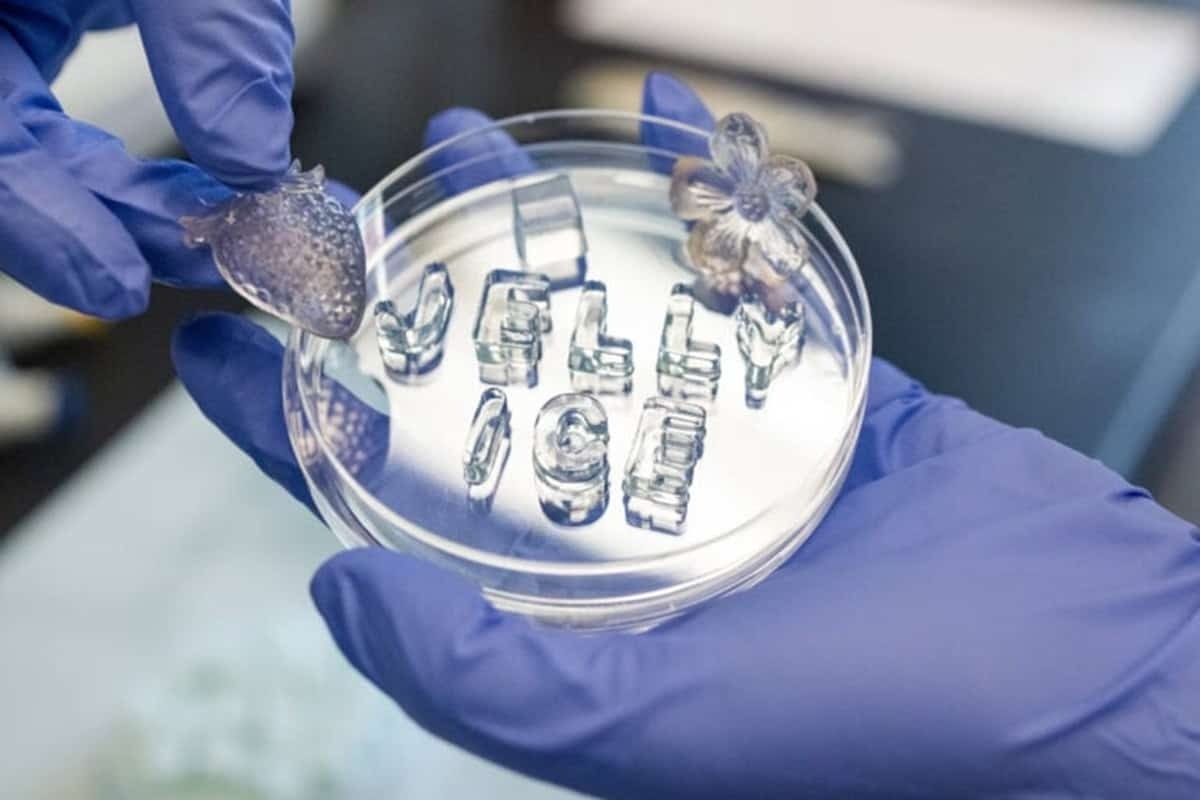     Ученые создали многоразовый «желейный лед», который не тает