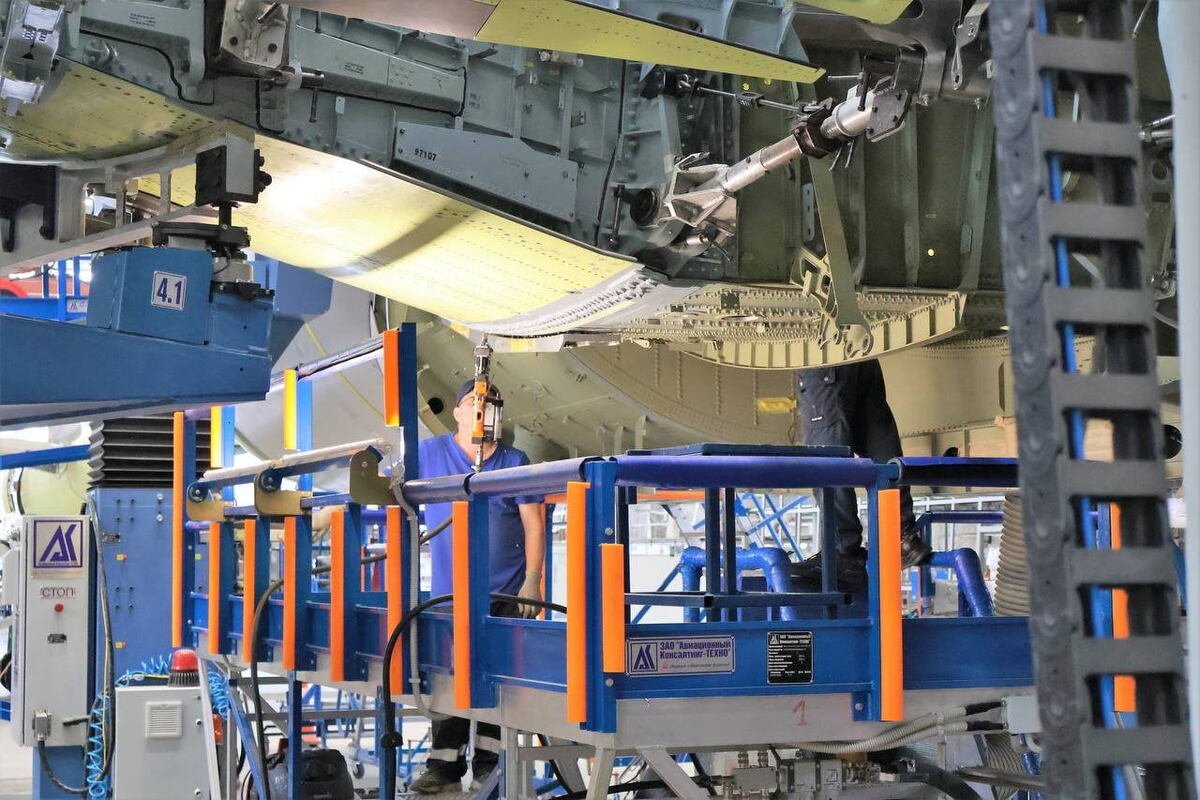   Сборка МС-21