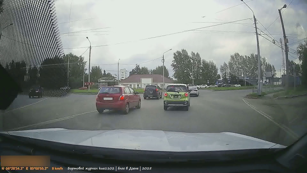 Заезд на кольцо, о котором идёт речь в заметке. Автор фотографии kua1102