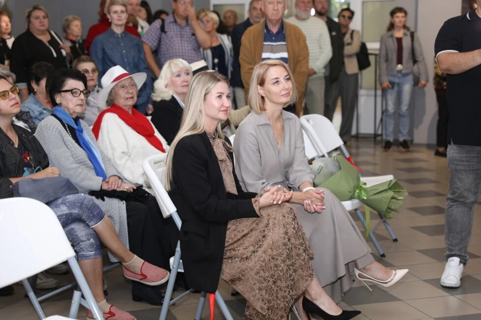 Листайте вправо, чтобы увидеть больше изображений