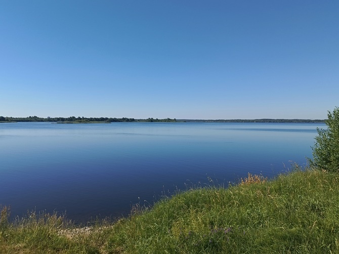 Озёра Удомельского района Тверской области. Фотография автора. 2024 год