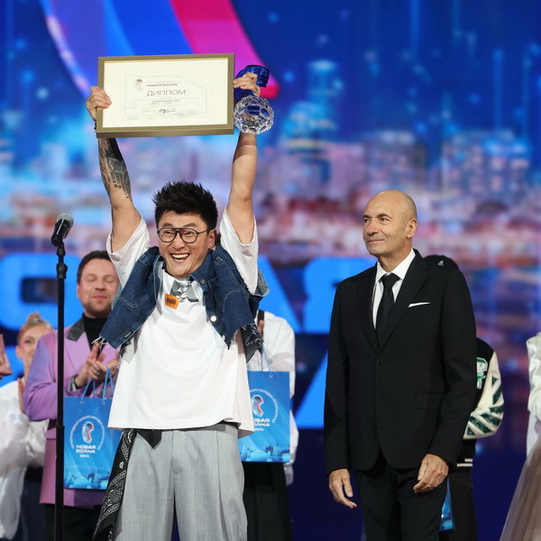     Награждение победителей и торжественное закрытие фестиваля «Новая волна» покажет «Россия»