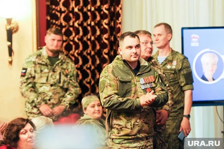 Президент поручил интегрировать ветеранов спецоперации в управленческую элиту РФ. Фото: Вадим Ахметов © URA.RU
