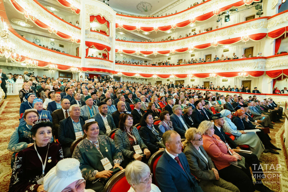 В Казань приехали более 1 тыс. делегатов из 68 регионов России и 27 стран зарубежьяФото: © Салават Камалетдинов / «Татар-информ»