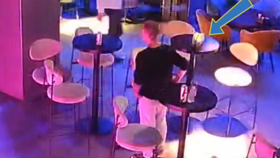 В Твери в ночном клубе парень украл кошелек и попал на камеры