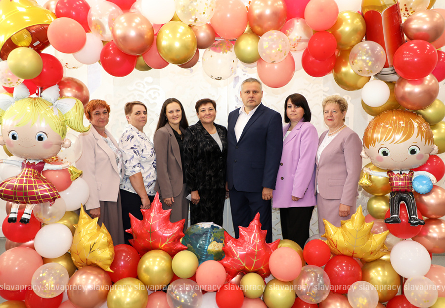     Праздник опыта, наград и вдохновения: августовская конференция собрала педагогов Копыльщины