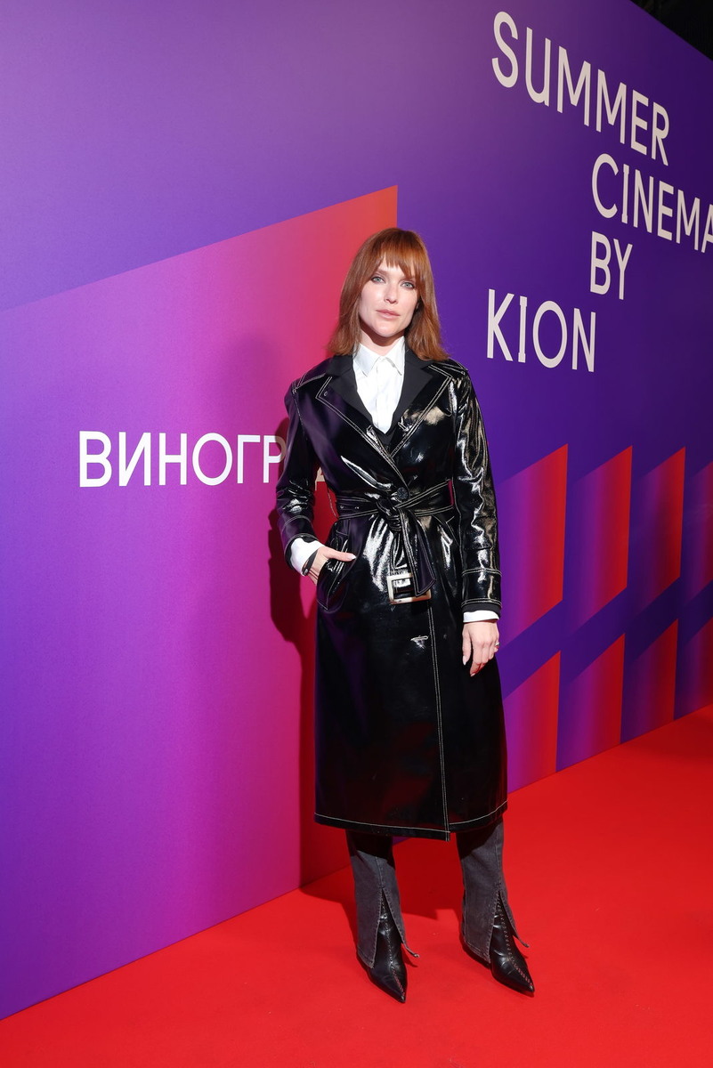 Листайте вправо, чтобы увидеть больше изображений