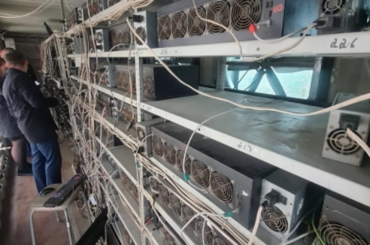    На площадке завода AKKERMANN Cement в Новотроицке строят майнинговую ферму