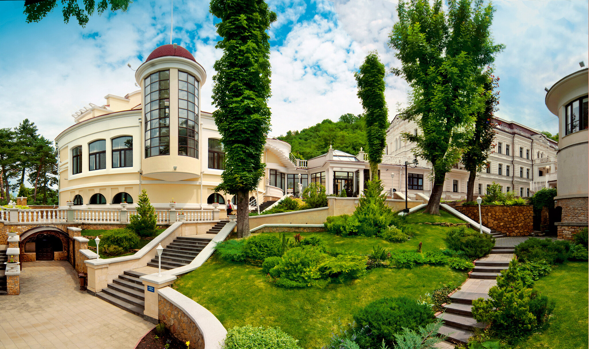 Фото: https://stavropol-tr.gazprom.ru/social/pansionat-fakel/nomernoj-fond/