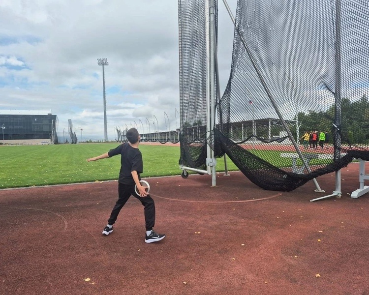     Курские спортсмены проходят сборы в Кисловодске