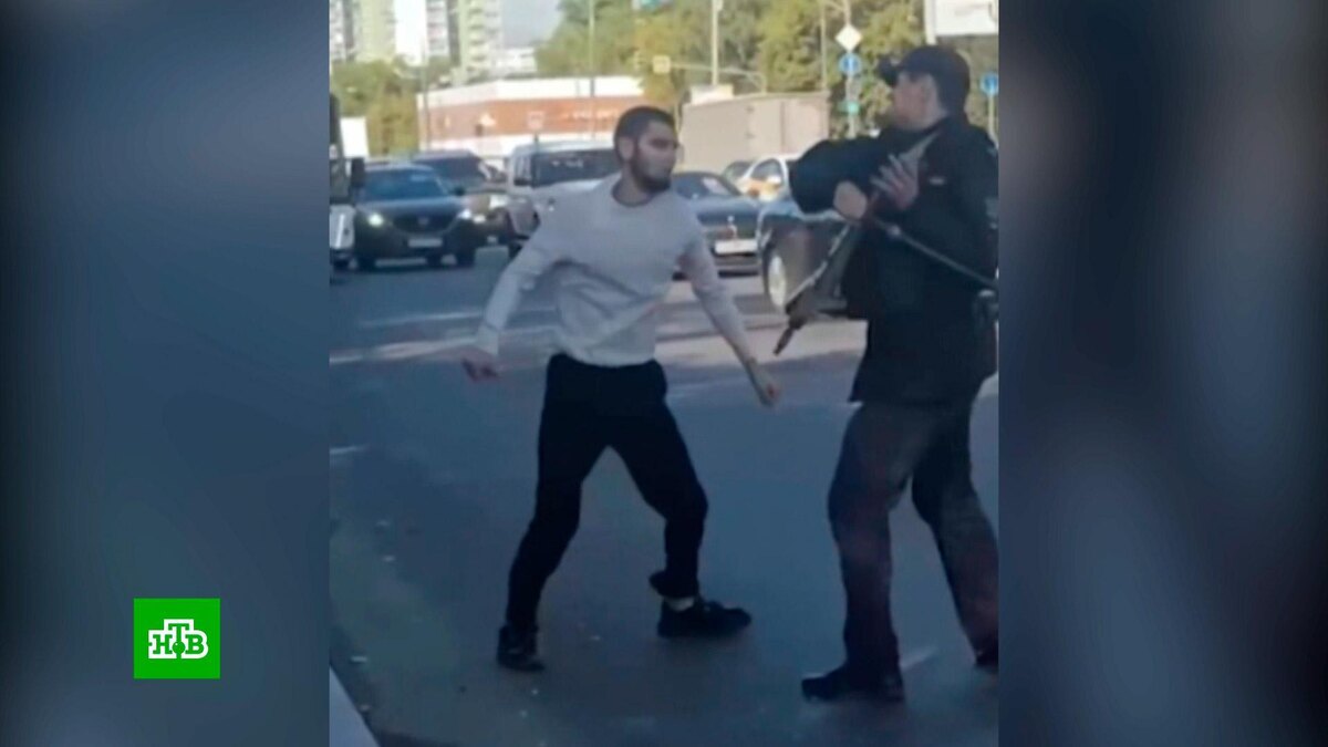    Напавший на полицейских в Москве был ранее судим за терроризм