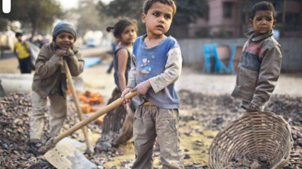    Дети на стройках: куда ведет ловкий обман