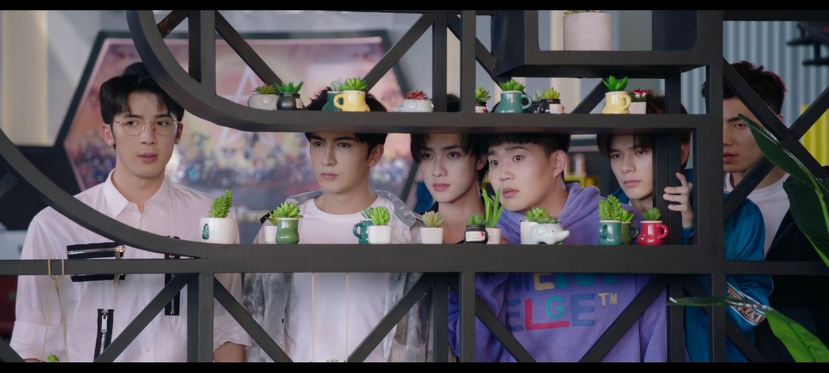 Кадр из дорамы "Влюбиться в твою улыбку"