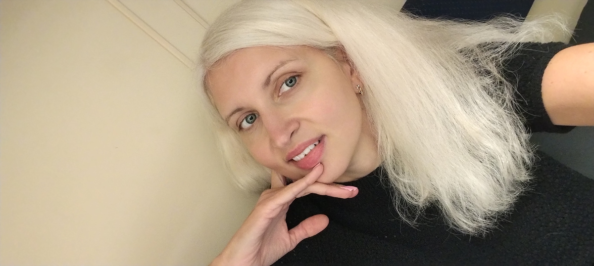 Без макияжа такая какая есть))) 