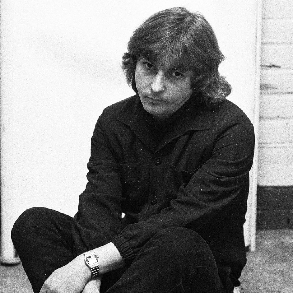 Лето! Я изжарен как котлета, время есть, а денег нету но мне на это наплевать...