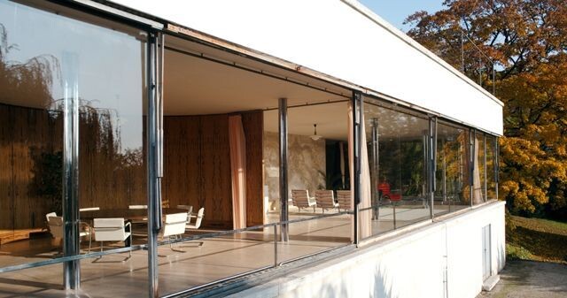 Опускаемые в пол фасады на вилле Тугендхат