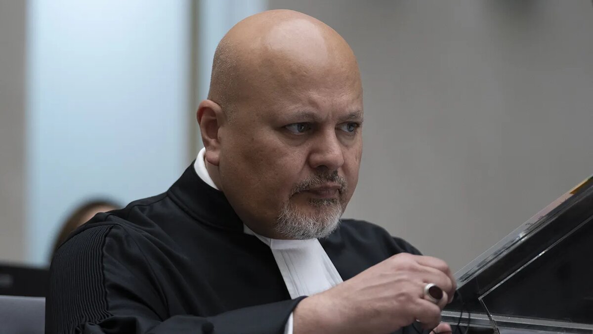   Peter Dejong / AP- Архивное фото. Главный прокурор Международного уголовного суда (МУС) Карим Хан