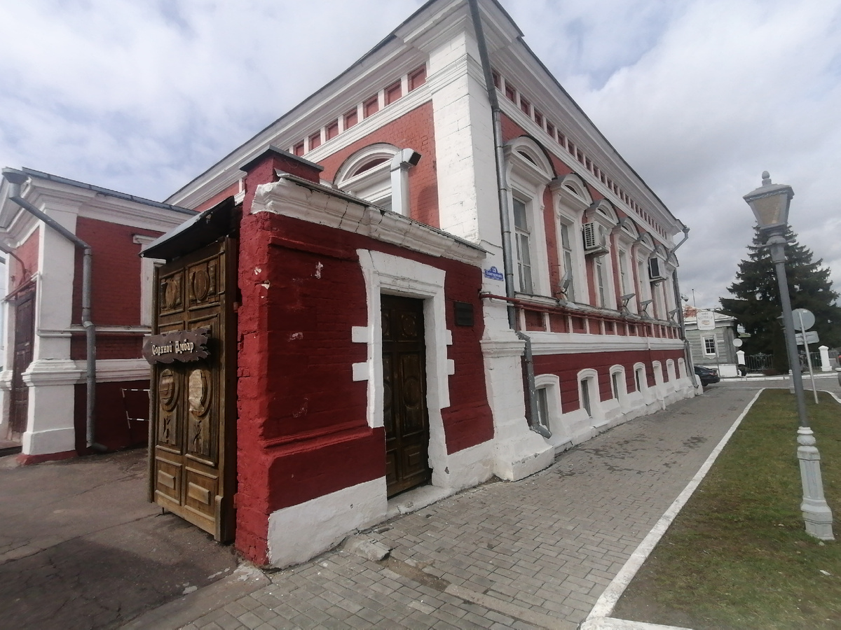 12 апреля 2025 года