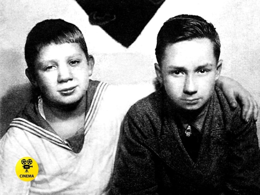 Евгений и Николай Леоновы. Старший брат Николай позже работал авиаинженером.