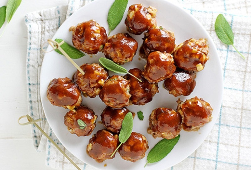 Карамелизированные фрикадельки: необычный вкус для завтрака и не только