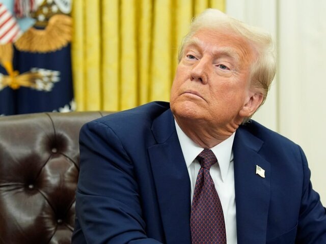    Фото: ТАСС/ЕPA/POOL/YURI GRIPAS