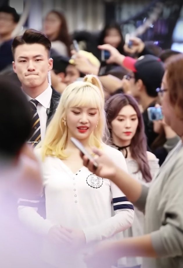 Шин Сын Хо и Red Velvet