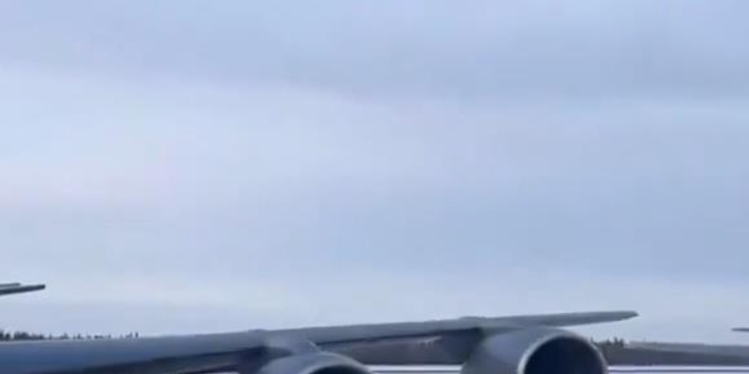 Падение "пингвина". Вода