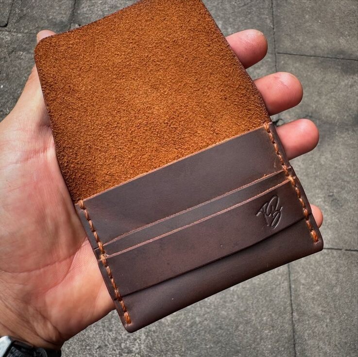 пустой кошелёк - горе в семье.