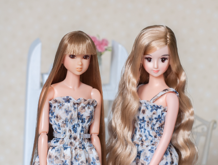 Фото взяты с канала "Мои куклы", конкретно из этой статьи https://dzen.ru/a/aDJn6H0lrj67svFY