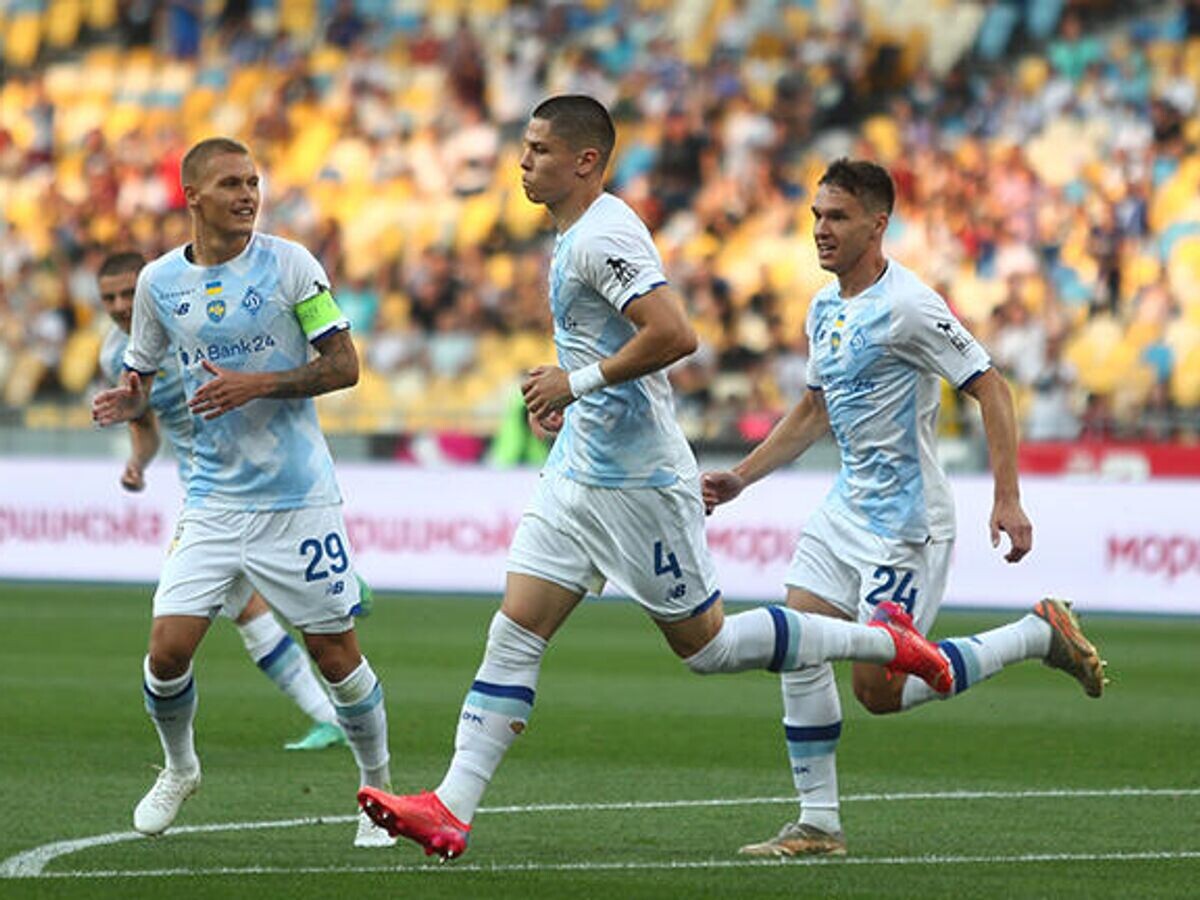    Футболисты киевского "Динамо"© Фото : Страница ФК "Динамо" (Киев) Вконтакте