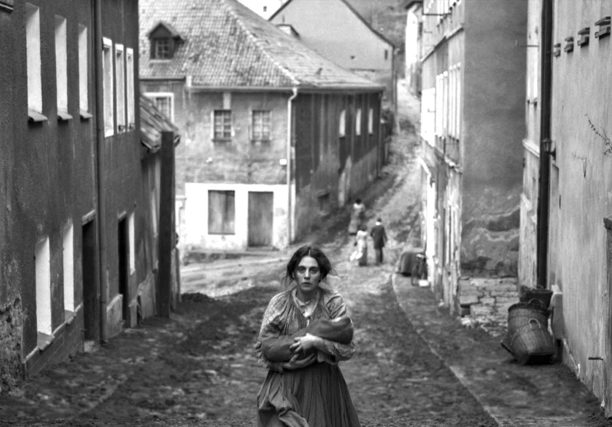 Girl with the Needle (2024), реж. Магнус фон Хорн